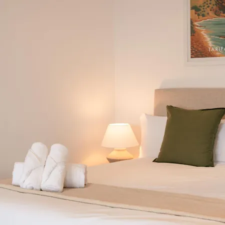 Mediterraneo Beachfront 12 - Center *